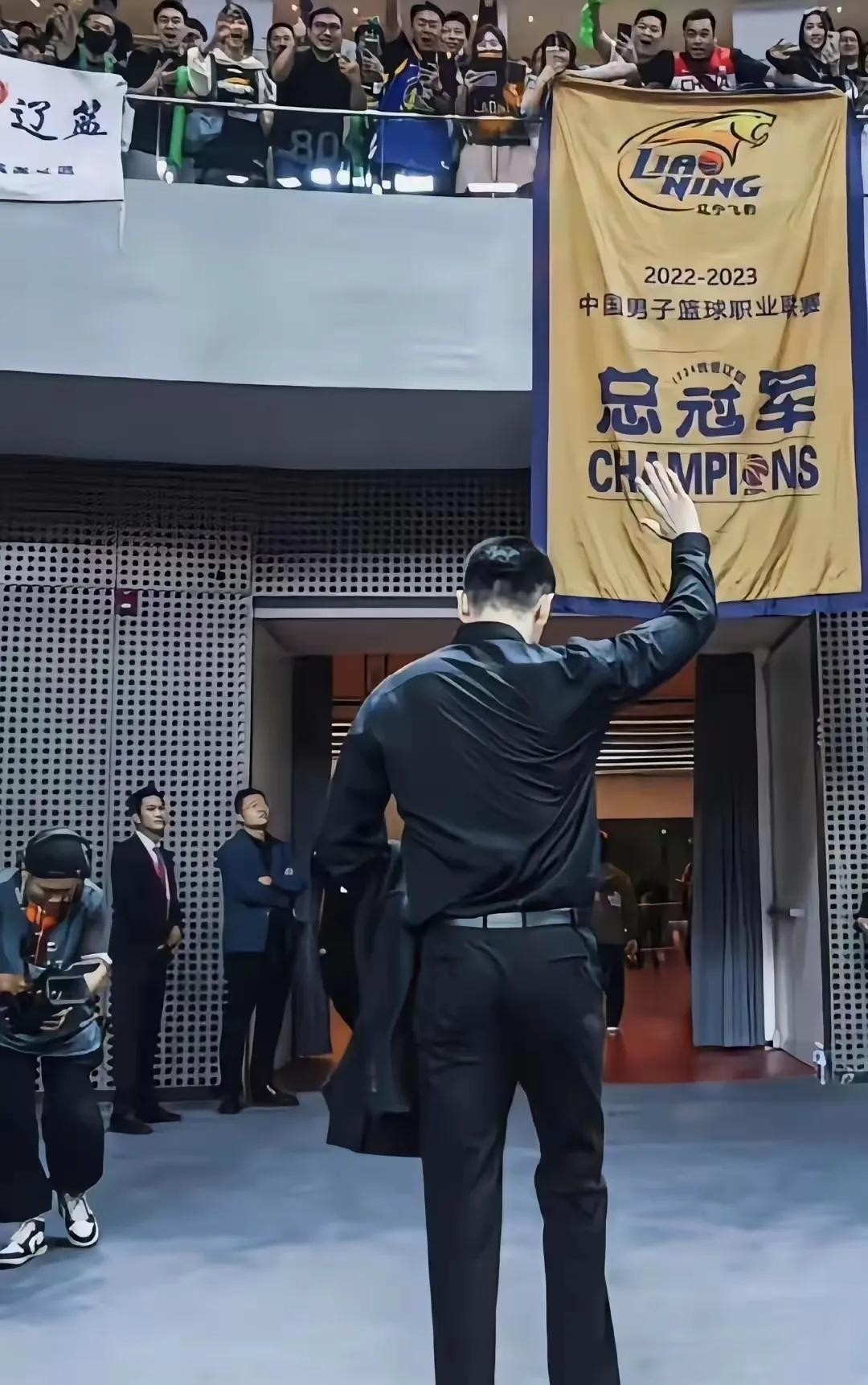 关于赛后体能课后，上海海港造点机会备战NBA季后赛，球迷炸锅，资深球员宣示担当的信息PG电子游戏